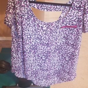 Torrid animal print top size 0 EUC